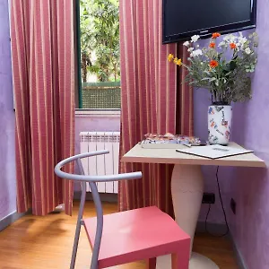 ** Bed & Breakfast Domusamor Colosseo Italia